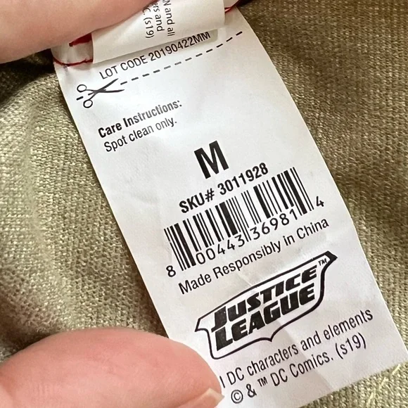 Wonder Woman Dog Costume Dress and Headpiece Size M - Picture 5 of 5